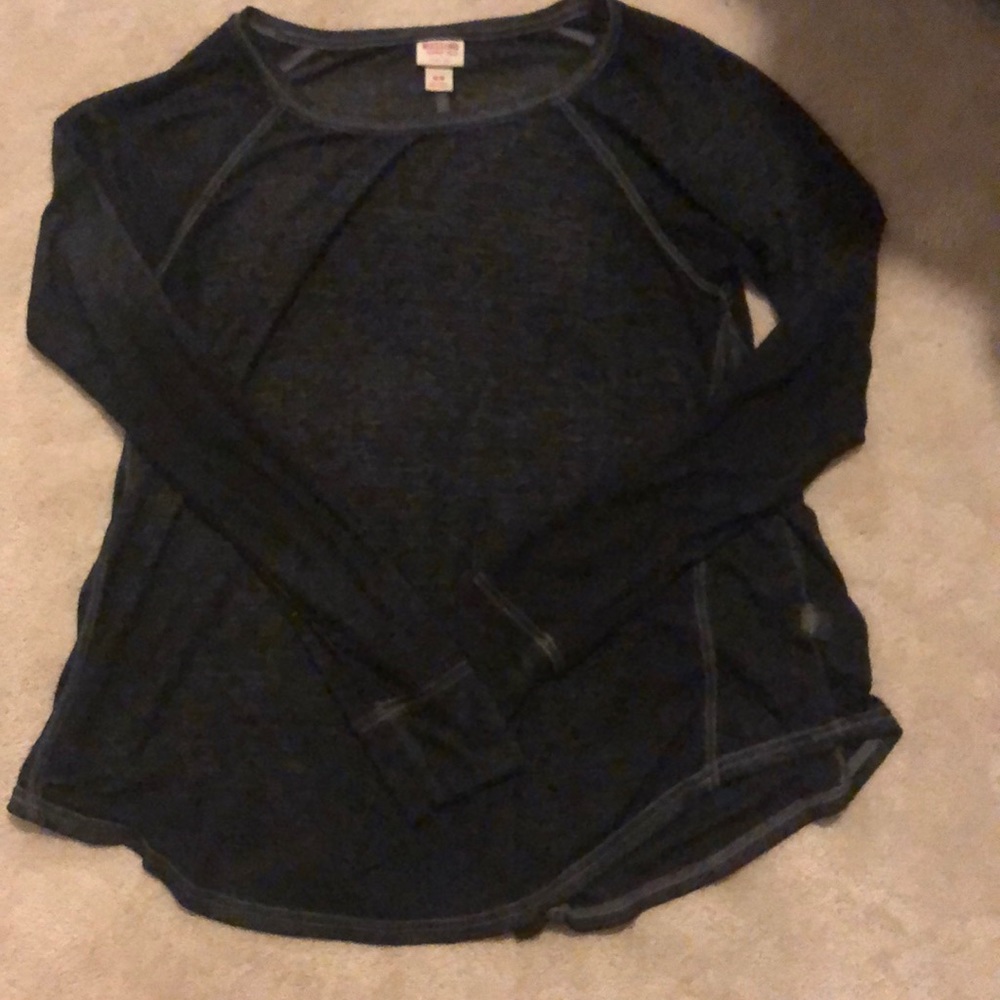 Mossimo long sleeve charcoal shirt